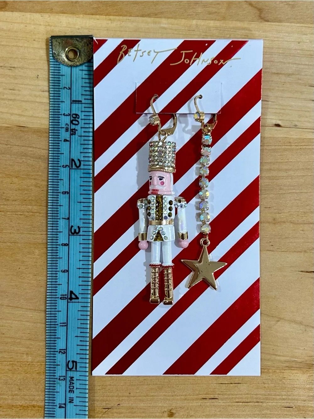 Betsey Johnson White Nutcracker Mismatched Dangle Christmas Earrings Bling Drop